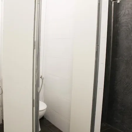 Alface Hall & Bar * リスボン