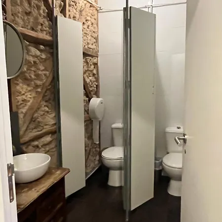 ホステル Alface Hall & Bar *