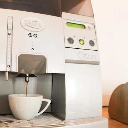 Ostello Alface Hall & Bar *