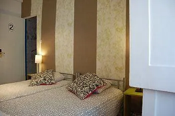 Хостел Alface Hall & Bar *