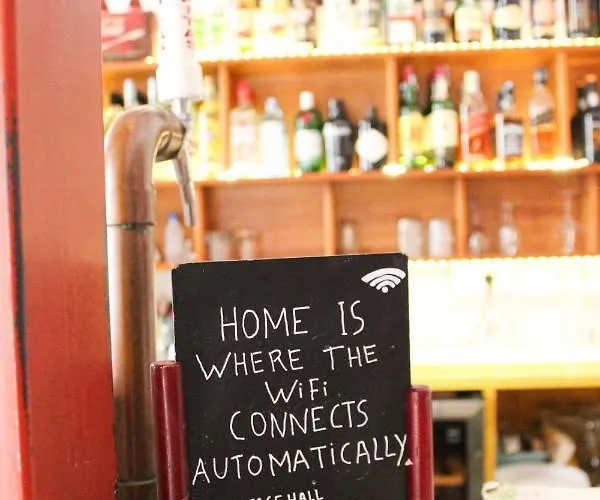 Alface Hall & Bar * Lisbon