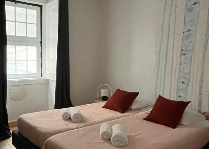 Hostel Alface Hall & Bar Lisbon