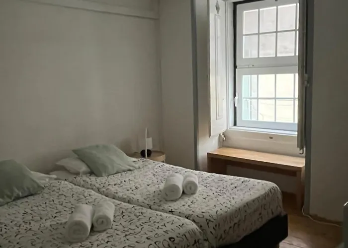 Hostel Alface Hall & Bar Lisbon