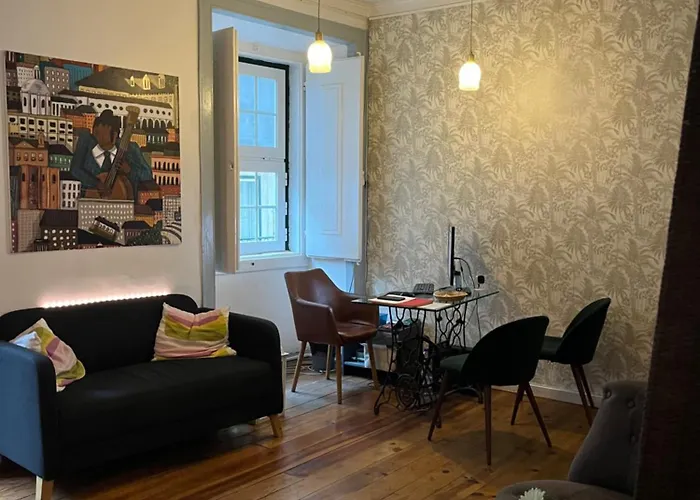 Alface Hall & Bar Hostel Lisbon