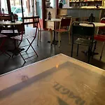 Alface Hall & Bar Лісабон