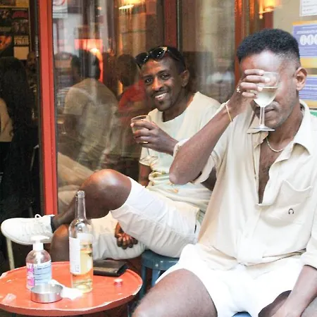 Alface Hall & Bar Hostel Lizbona