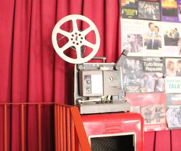 Хостел Alface Hall & Bar