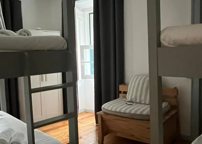 Хостел Alface Hall & Bar